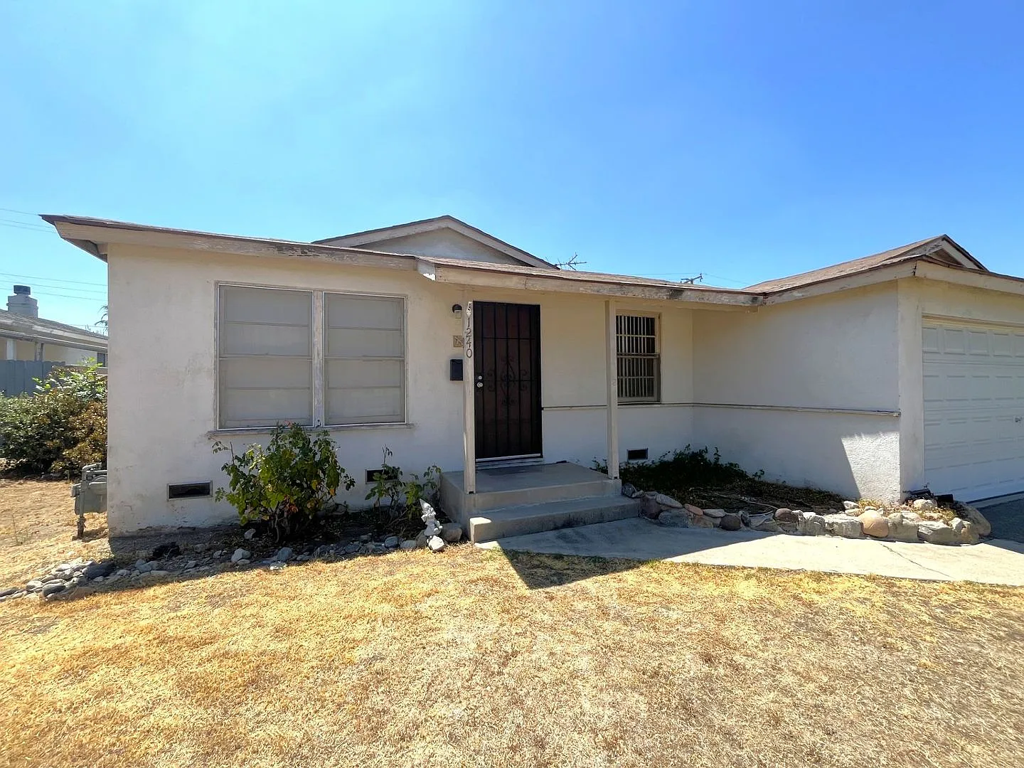 4 Bed, 2 Bath in Glendora! — Photo 4