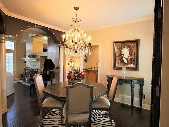 5th image of 3285 Kinderhill Cir