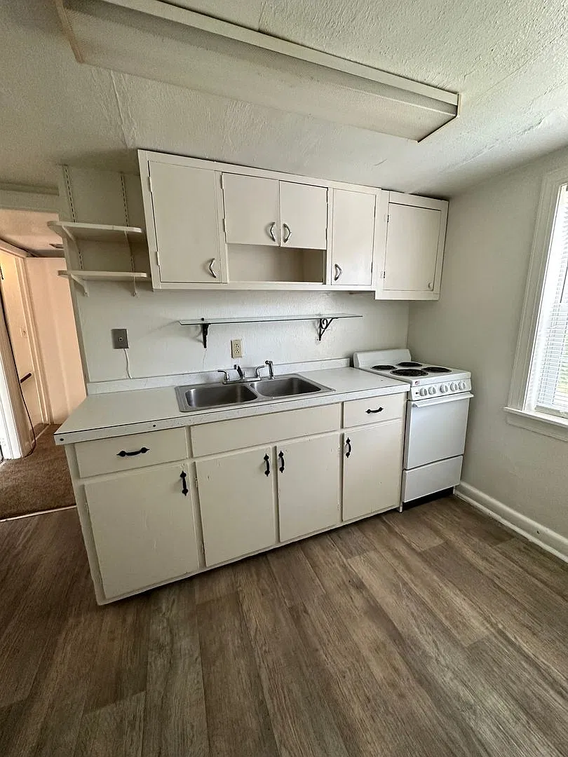 Dudley722 — Photo 3