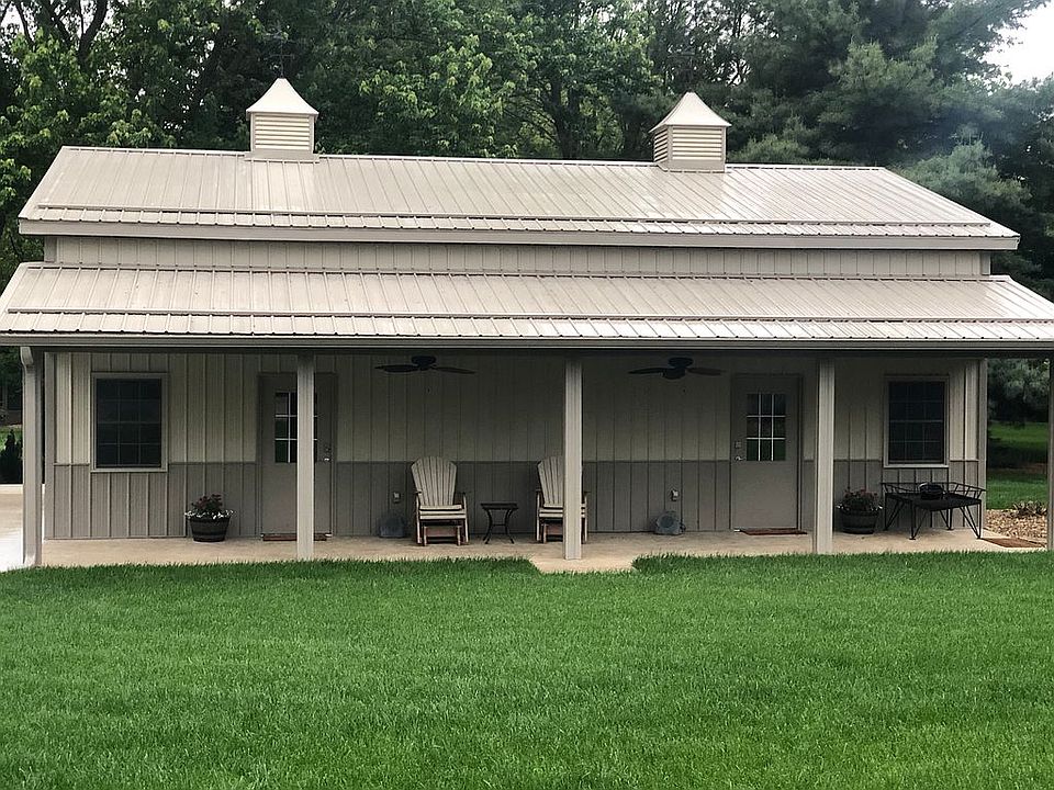 2nd image of 424 Chapel Valley Ct