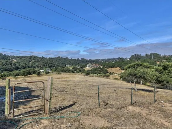 18699 Pesante Rd, Salinas, CA 93907