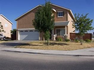 14767 Honeysuckle St, Victorville, CA 92394