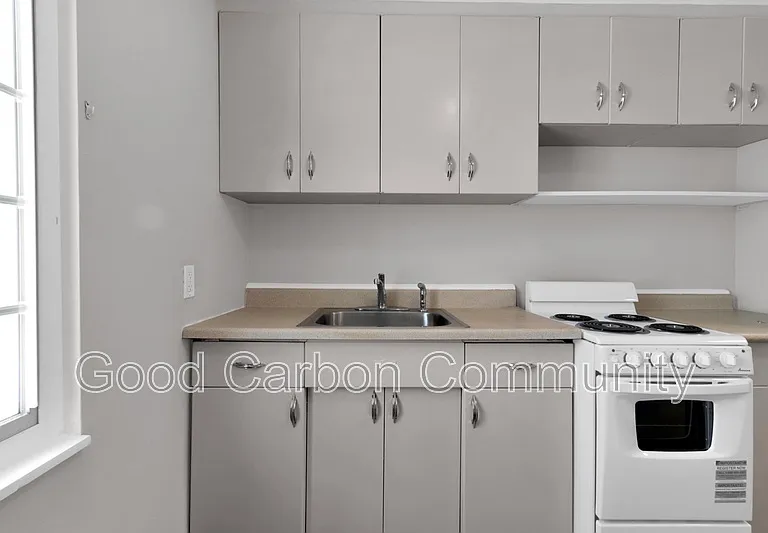 321 Beattie Ave #3 — Photo 6