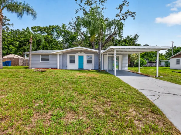4421 Beacon Square Dr, Holiday, FL 34691