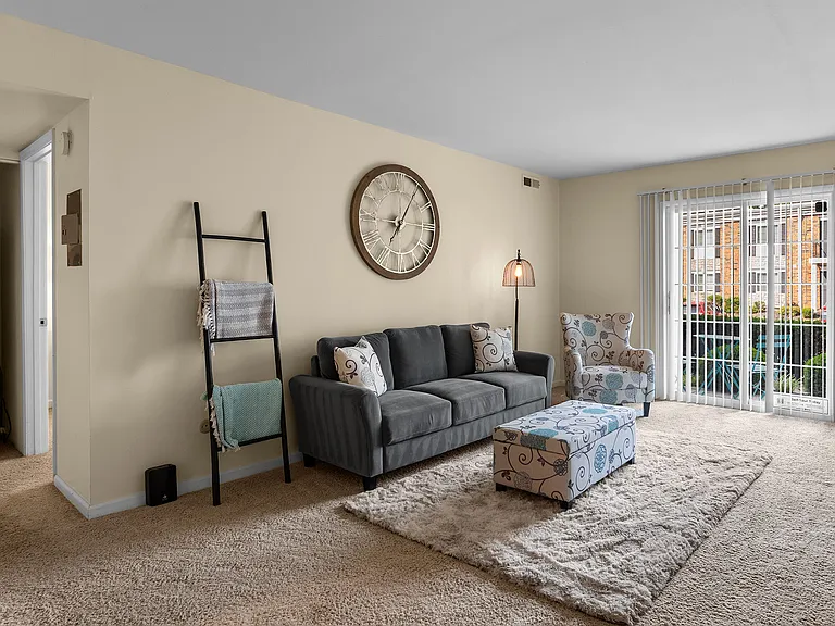 Welcome to Heritage Estate Apartments!