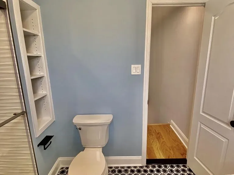 209 Daly St — Photo 12
