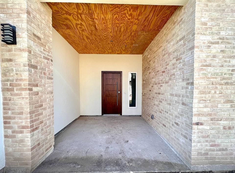 9653 McPherson Rd #107, Laredo, TX 78045 | Zillow