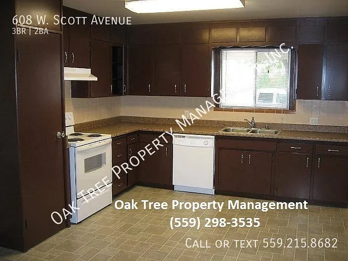 608 W Scott Ave — Photo 4