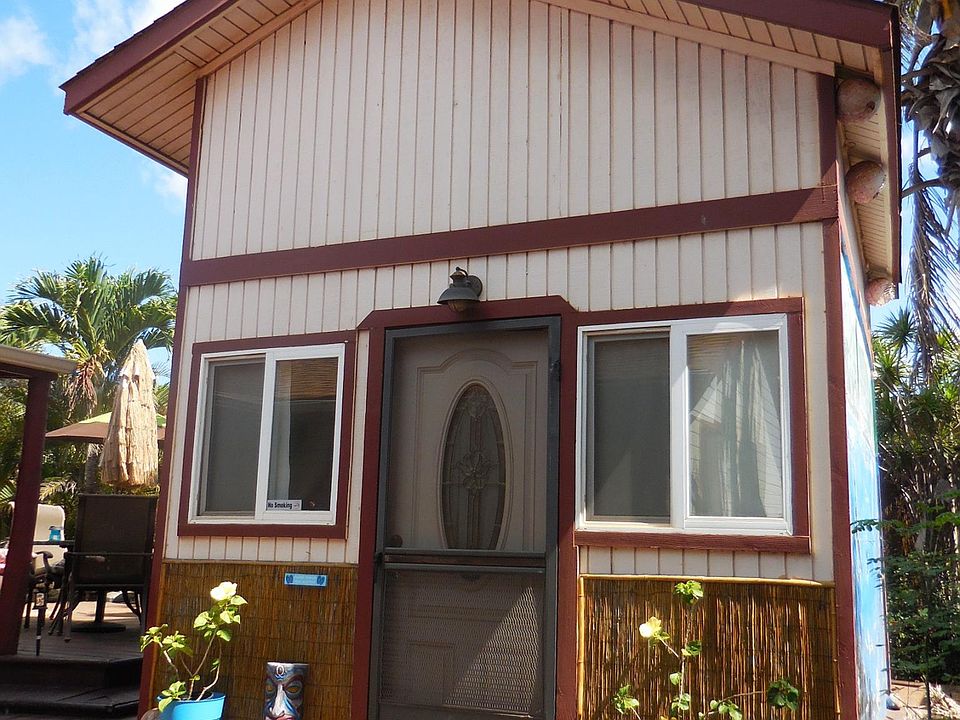 1st image of 281 Kaikea St Studio 1PERSON