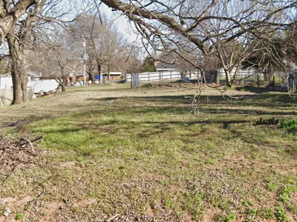 607 W Payne St, Marlow, OK 73055