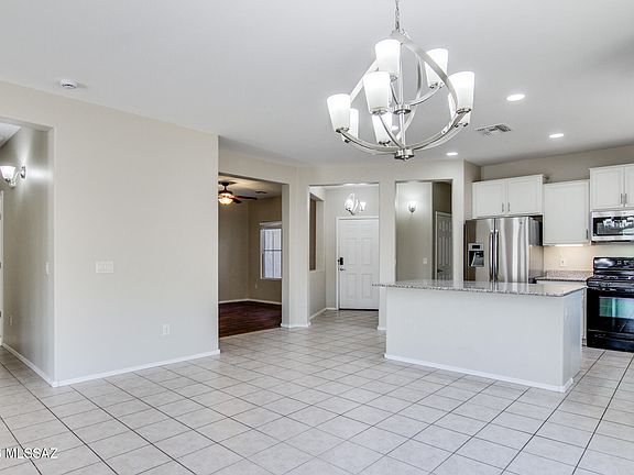 4th image of 8803 W Saguaro Moon Rd