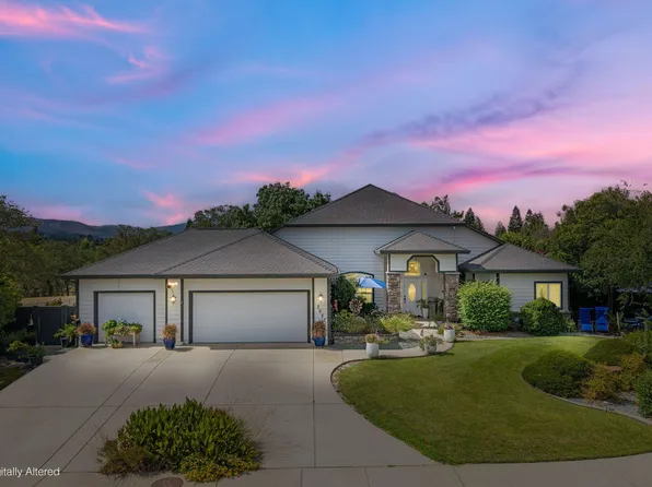 2002 Cilantro Dr, Redding, CA 96003