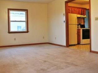 1081 Social St APT 3, Woonsocket, RI 02895