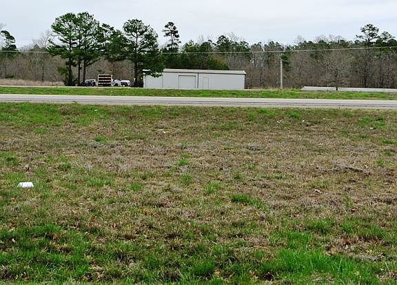 2nd image of 2136 County Road 521