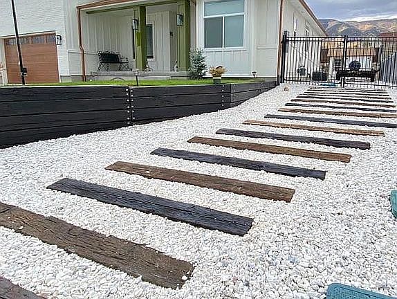 2nd image of 3617 S Garibaldi Way