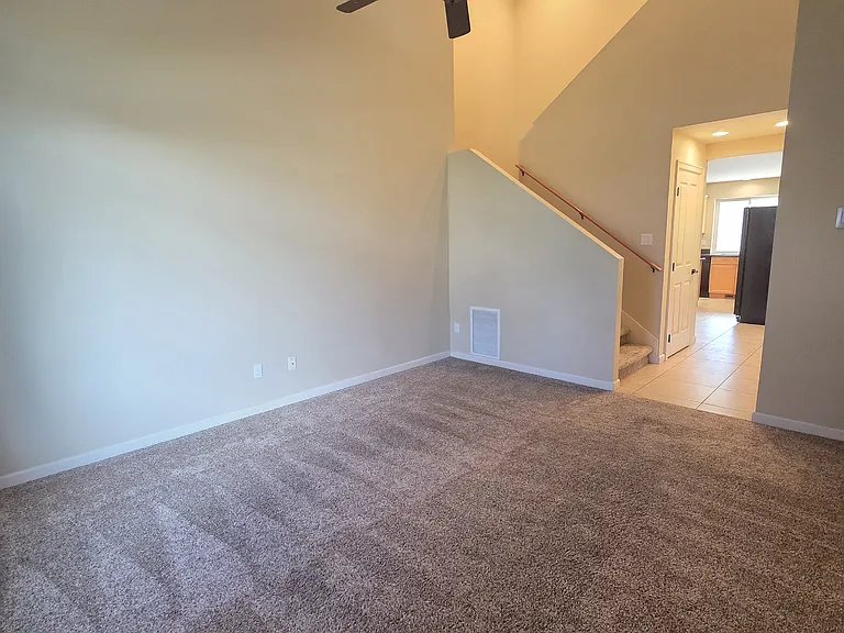 2400 N Ridgeview Ln #1 — Photo 11
