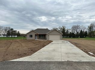 4729 Basin St, Adrian, MI 49221