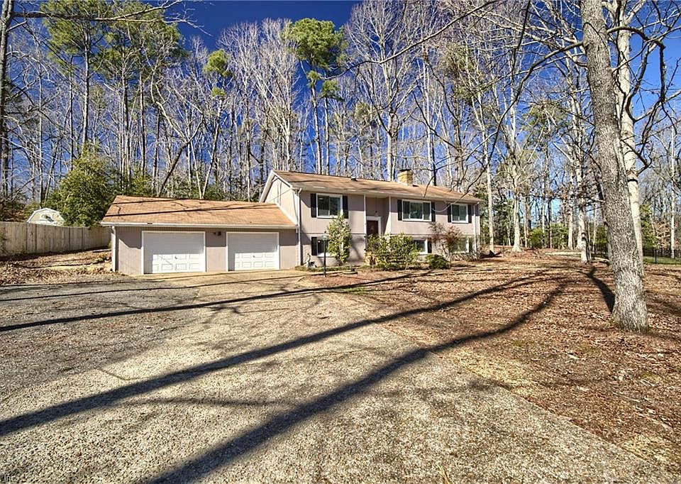 7670 Roaring Springs Rd, Gloucester, VA 23061 Zillow