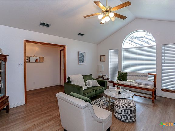 5th image of 507 Mill Creek Dr