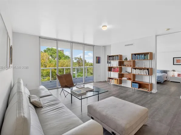 720 NE 62nd St APT 404, Miami, FL 33138