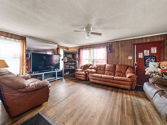 2nd image of 2709 Speight Ave