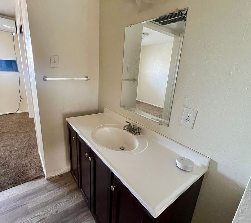 2nd image of 7301 Zuni Rd SE APT R