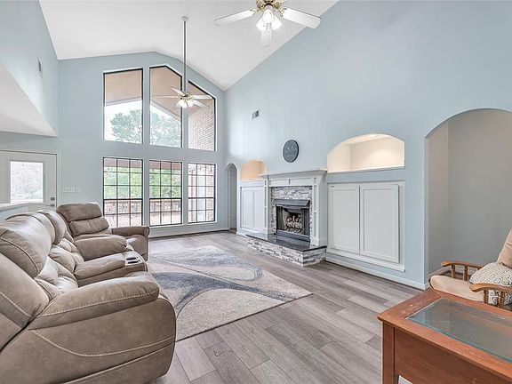5th image of 43 Carolina Way