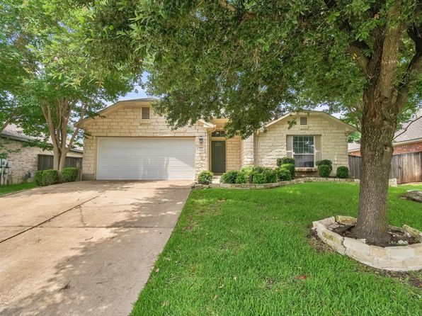 808 Meadow Bluff Ct