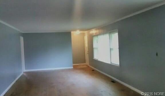 4th image of 733 S 91st Ave E
