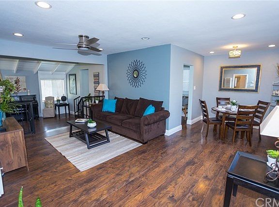 3rd image of 7408 Lynalan Ave