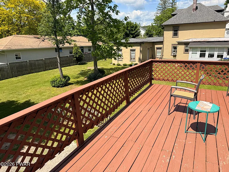 203 E Ann St #R — Photo 16