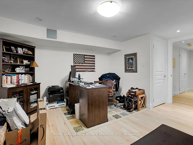 85 Bedford Park Ave — Photo 36