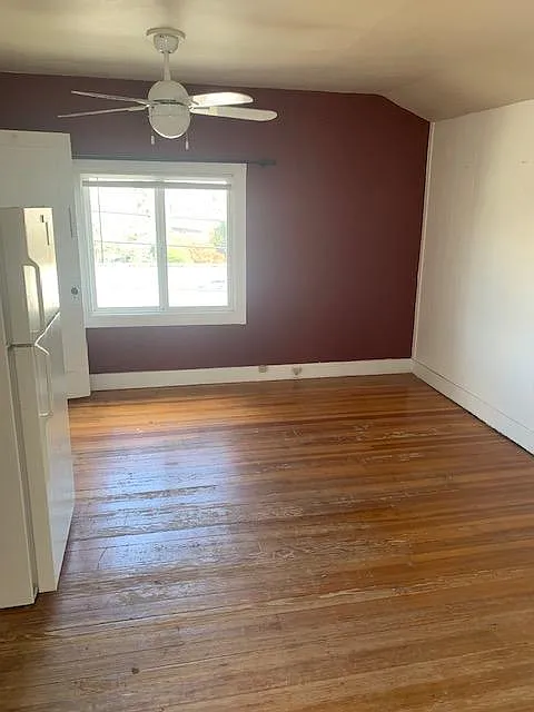 2 bed, 660 sqft, $1,800 — Photo 3