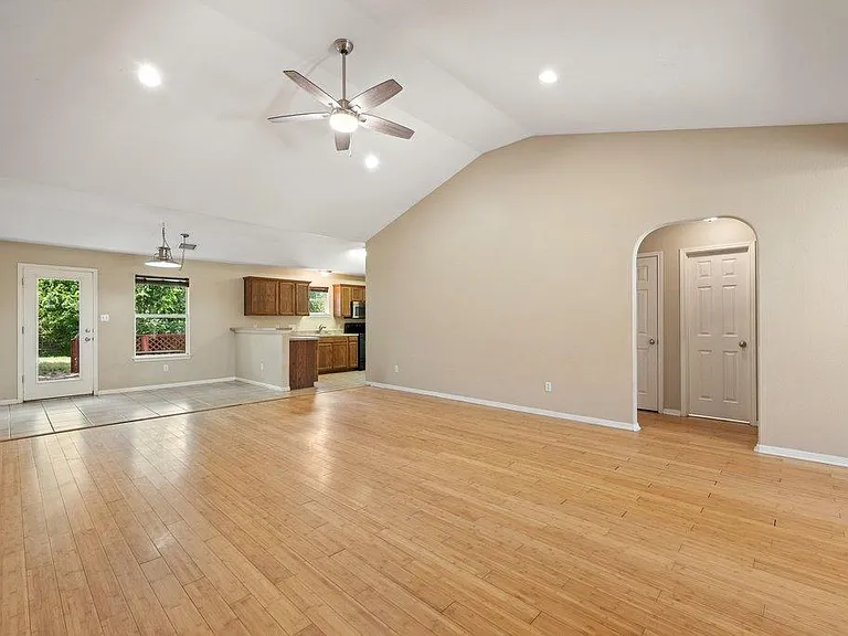5208 Sioux Ln — Photo 16