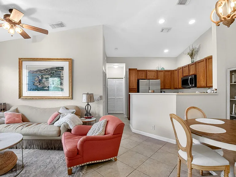 3271 Laurel Ridge Cir — Photo 7
