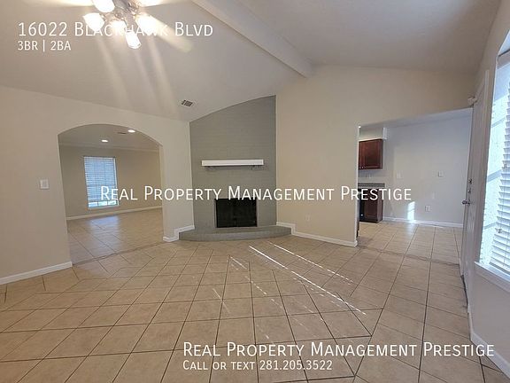5th image of 16022 Blackhawk Blvd