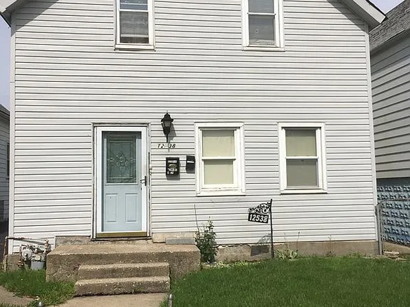 12538 S Honore St, Calumet Park, IL 60827
