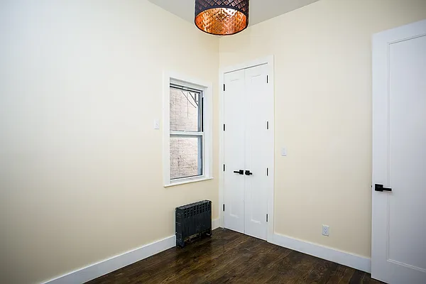 Rented by Nooklyn NYC LLC | media 23