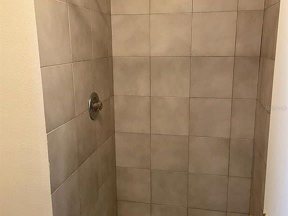 3rd image of 3149 Huron Ave