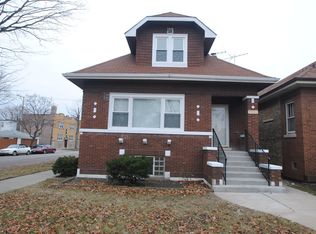 5301 W School St, Chicago, IL 60641