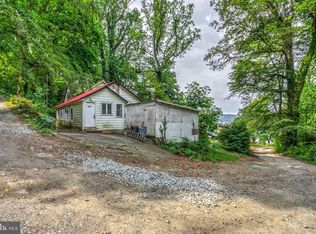 511 Edgewood Ln, Peach Bottom, PA 17563