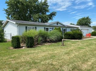 4657 White Oak Rd NE #1, Bloomingburg, OH 43106