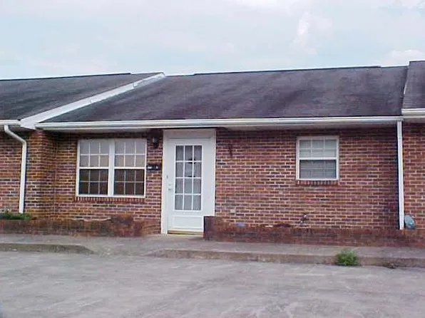 328 B Cedar St, Elizabethton, TN 37643