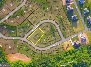 7060 Duck Hook Ln, Fayetteville, PA