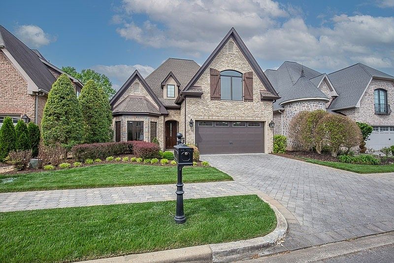 1st image of 1142 Chloe Dr