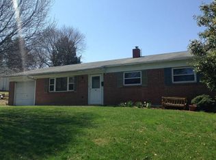 117 N Jackson St, Strasburg, PA 17579