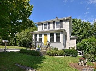 22 Katherine St, Locust Valley, NY 11560