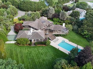 25 Ring Neck Road, Remsenburg, NY 11960