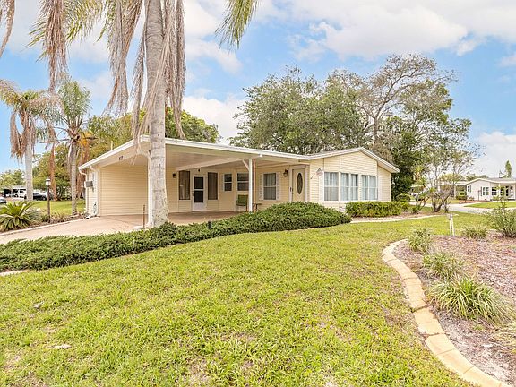 3rd image of 4112 Huckleberry Ln