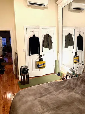 Rented by Bold New York | media 7